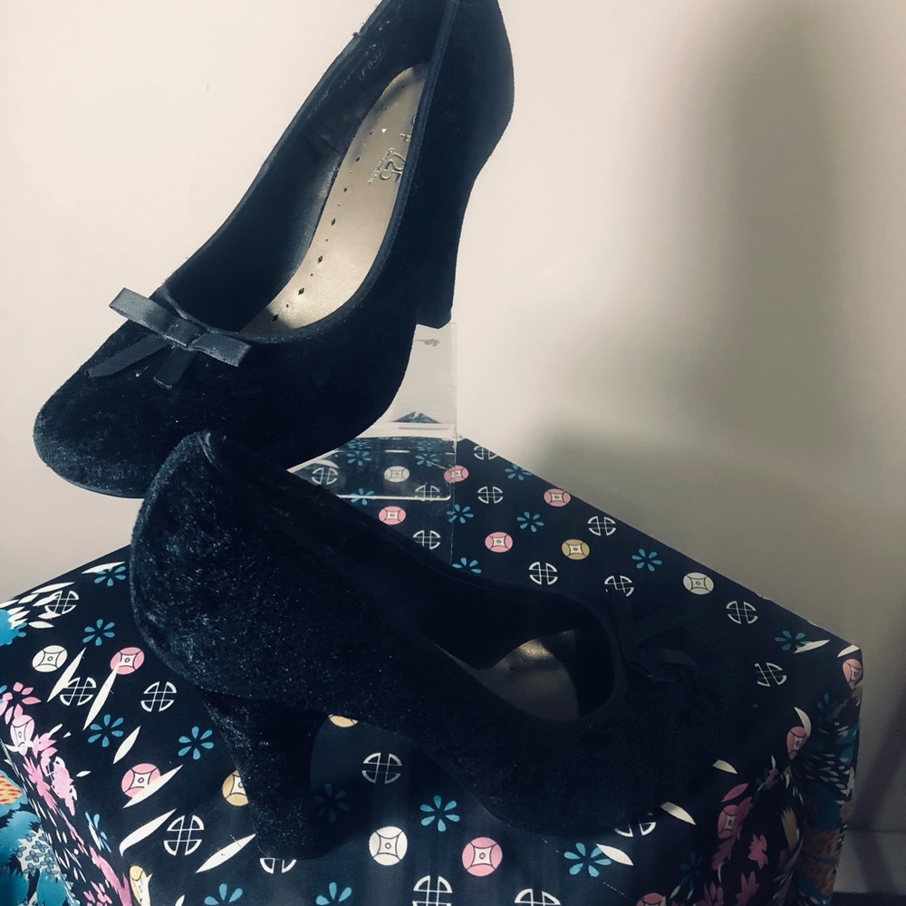 Black Velvet Bow  Heel Pumps 725 originals shoes bow - Picture 2 of 9